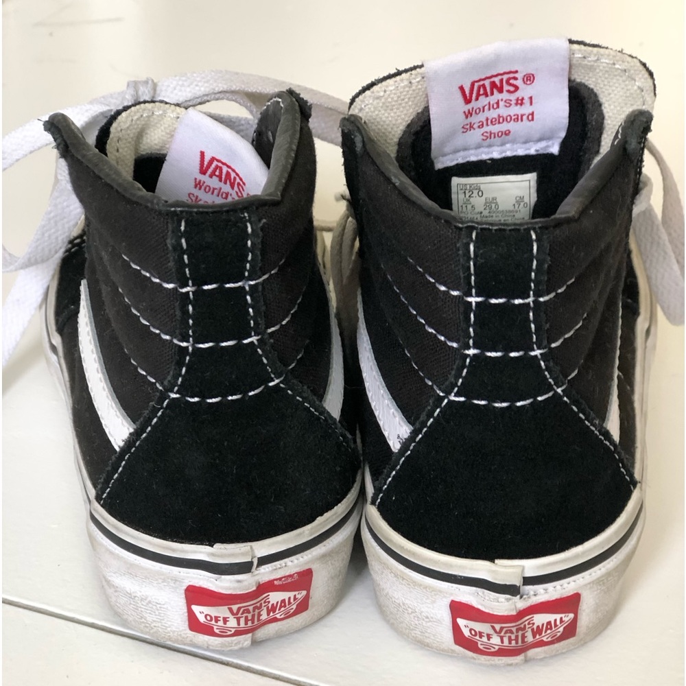 Kids Vans - Picture 2 of 4